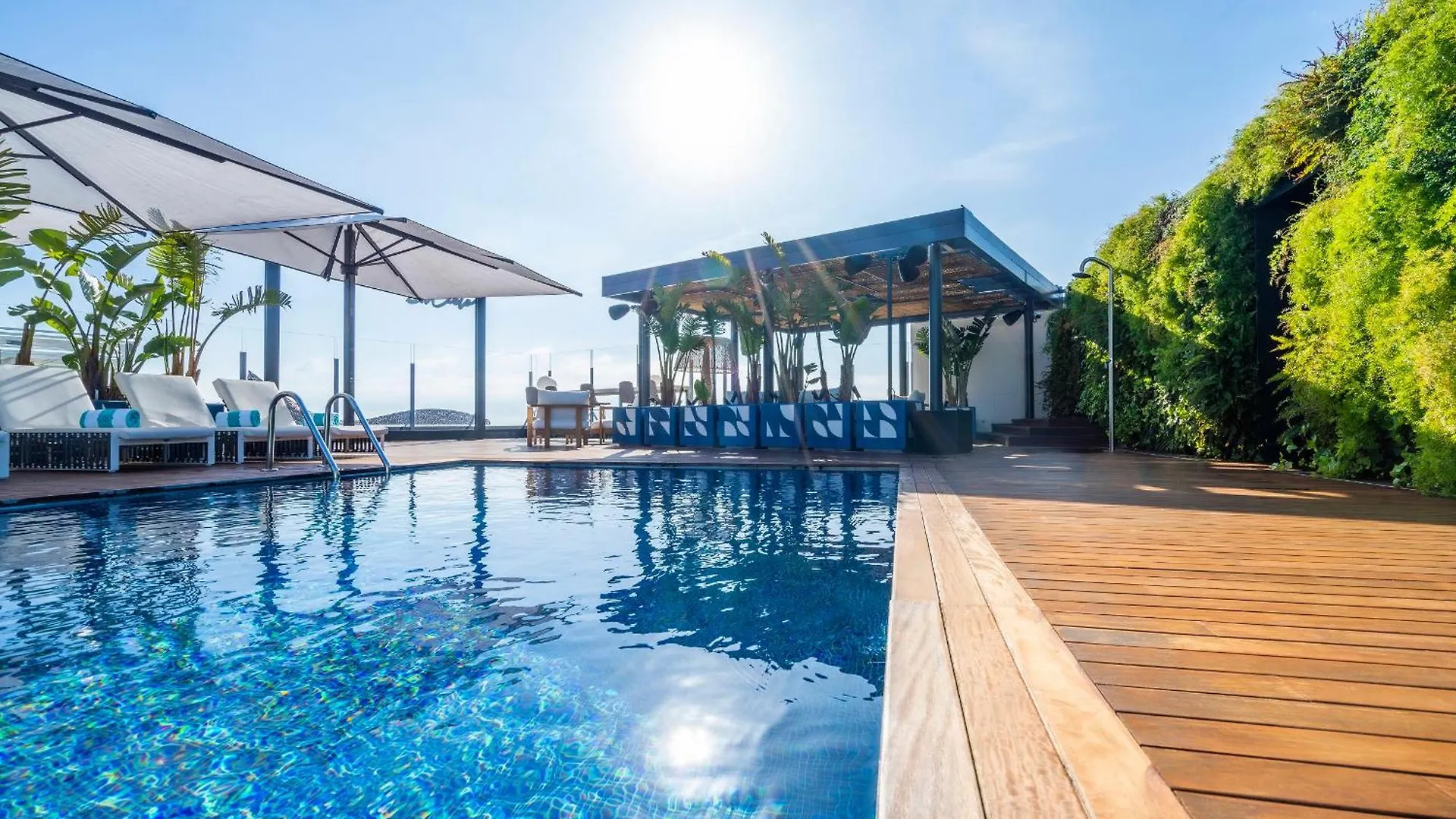 ***** Hotel Sofitel Barcelona Skipper Spain